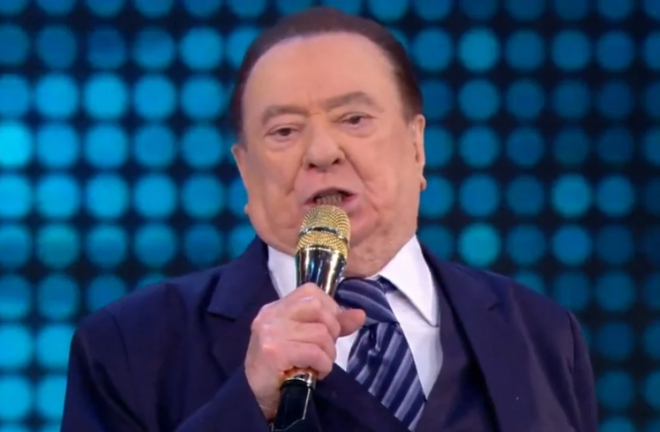 Raul Gil é hospitalizado em São Paulo para realizar uma série de exames