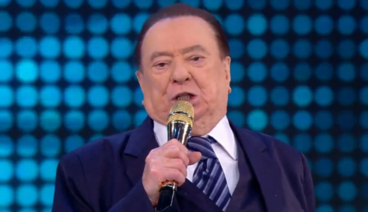 Raul Gil é hospitalizado em São Paulo para realizar uma série de exames